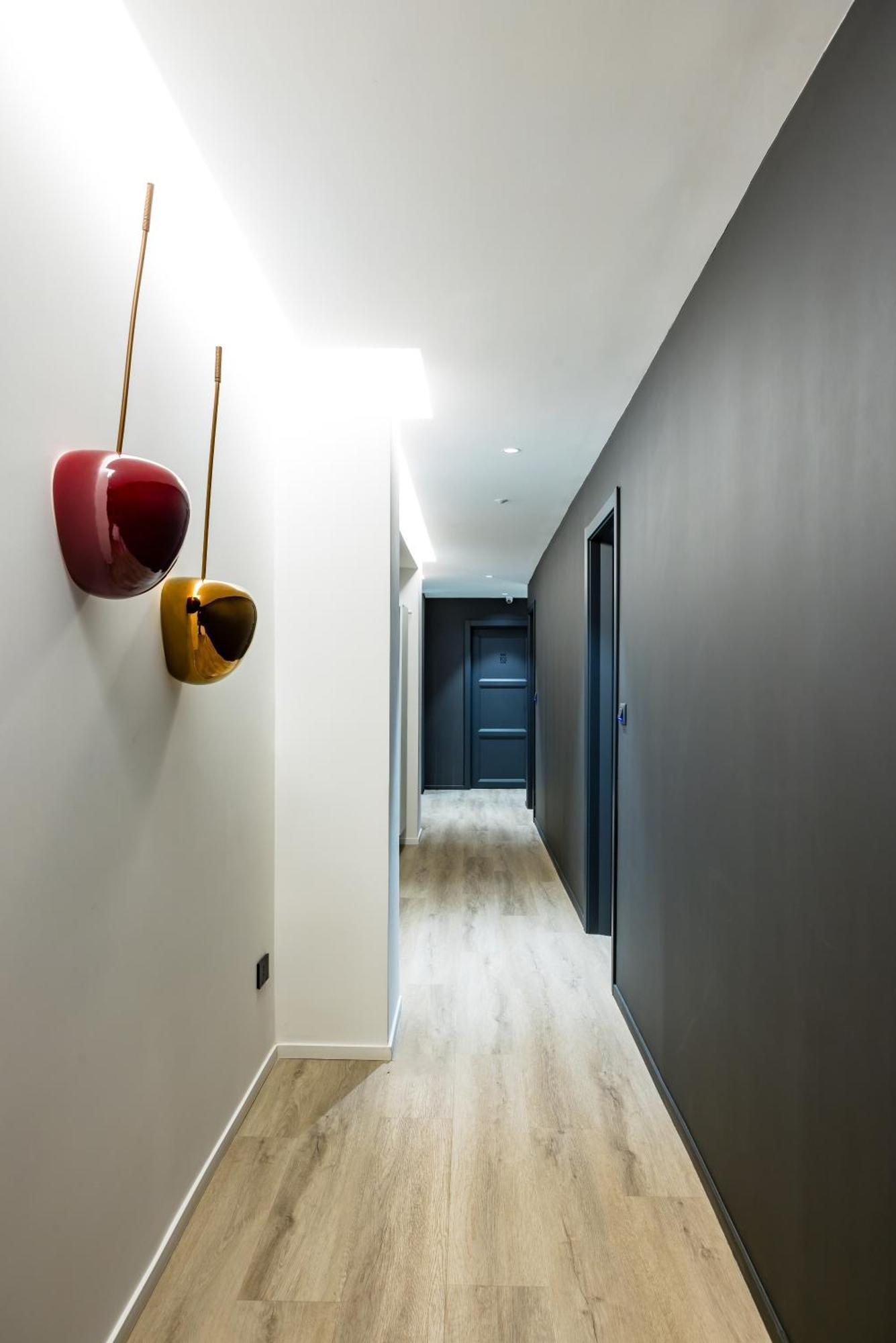 Mh Suites Plebiscito Napoli Bagian luar foto